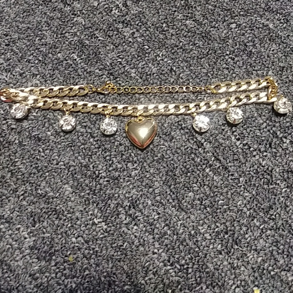 *3 for $30* Gold Heart Choker